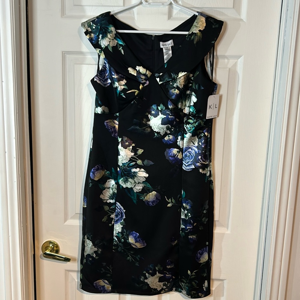 NWT Ladies size 14 Kate-Lily Dress